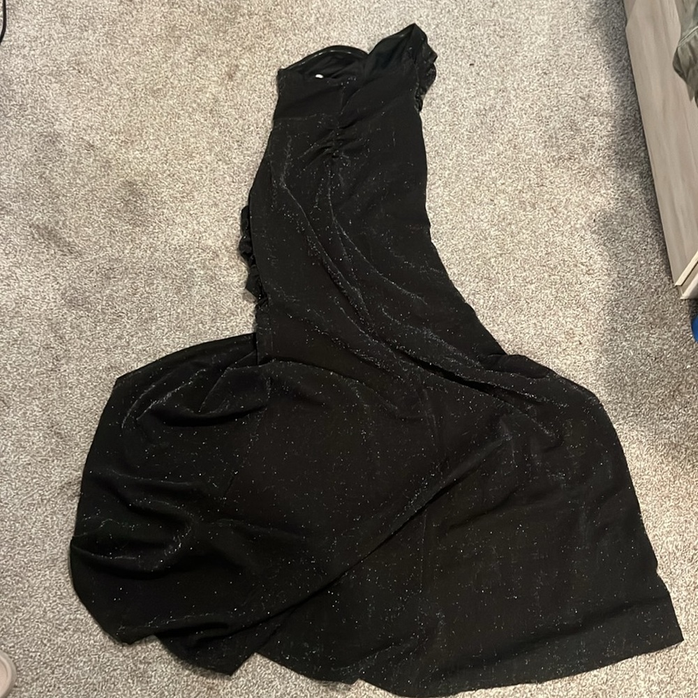 Lulu's Black Strapless Ruched Bodycon Gown - Picture 4 of 4